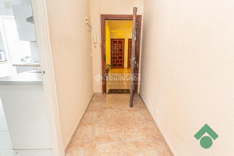 Foto 82570e6f-01f5-48bf-8db8-90a59168945c. Piso  en venta en Bajadilla - Fuente Nueva Algeciras