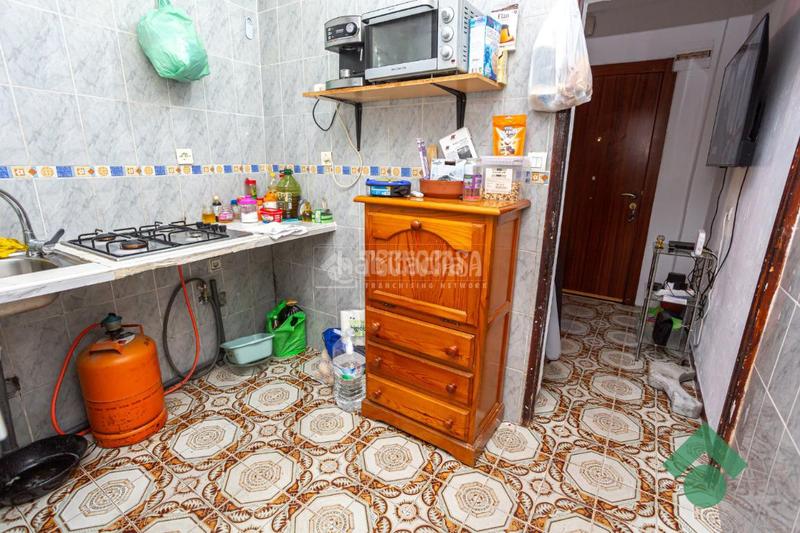 Foto c4a52609-612f-4572-a4b0-e0682c1193d5. Casa aparellada a Bajadilla - Fuente Nueva Algeciras