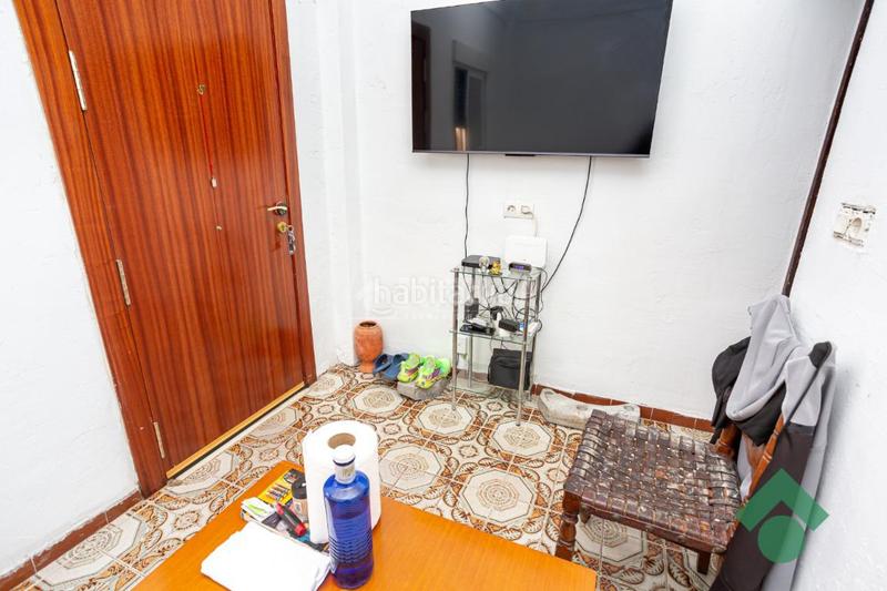 Foto f6ce7ead-03fa-4099-9b49-c2ec70c20d67. Casa aparellada a Bajadilla - Fuente Nueva Algeciras