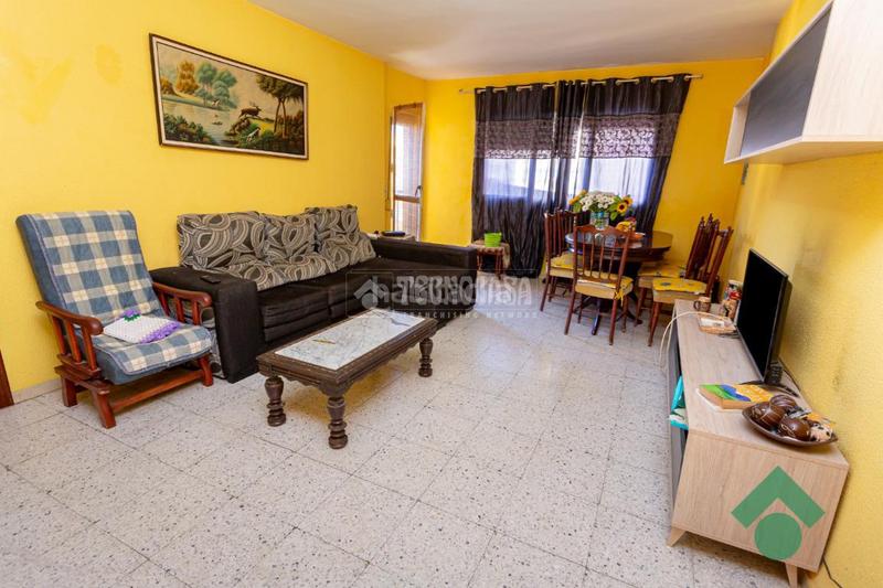 Foto 44c71748-26b3-4225-ba90-144baa371ed0. Piso  en venta en San Bernabé Algeciras