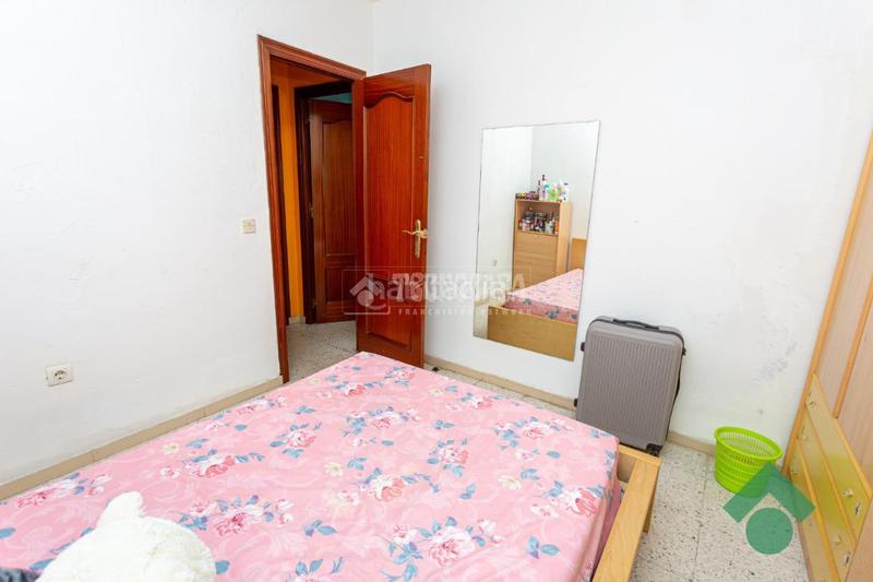Foto 50b822f4-c9ad-4bfb-8ca4-b8dbf720cdec. Piso  en venta en San Bernabé Algeciras