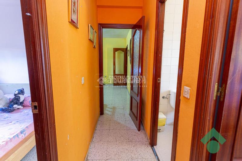 Foto 713c745a-b1d8-4f9b-9f7e-d349ce1a6189. Piso  en venta en San Bernabé Algeciras