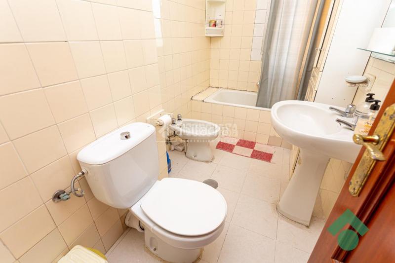 Foto 8ca757bb-d8b7-4e74-a17a-47c41c515415. Piso  en venta en San Bernabé Algeciras