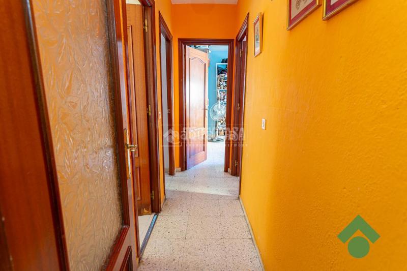 Foto c547f540-7855-42a1-aaa7-c86409598873. Piso  en venta en San Bernabé Algeciras