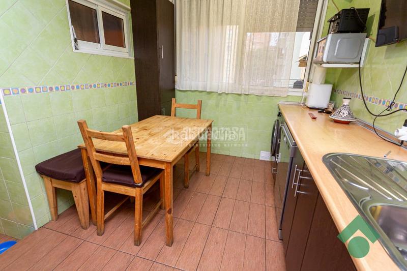 Foto 6aaa1c8a-b046-4e2f-b4b4-5e5b61041ea0. Etagenwohnung in San Bernabé Algeciras