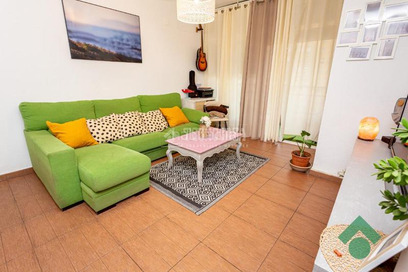 Foto 7d953fb3-7c5b-4679-8324-d7158defdf08. Etagenwohnung in San Bernabé Algeciras