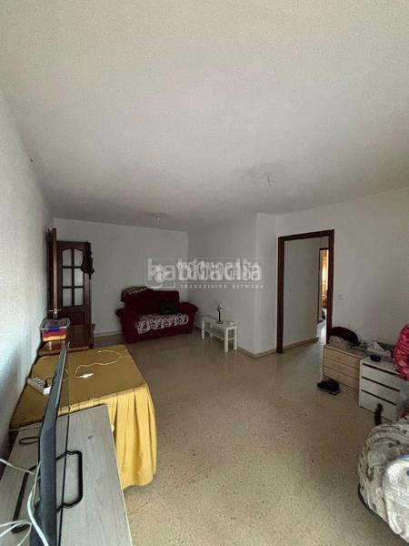 Foto 980f9b67-9490-4ae2-8a40-a090d49b576e. Pis a Bajadilla - Fuente Nueva Algeciras