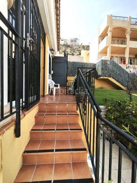 Foto 0f00b2a8-cdaf-4aa3-8d18-a93999b3ad40. Casa adossada a aigualera a Bonalba-Cotoveta Mutxamel