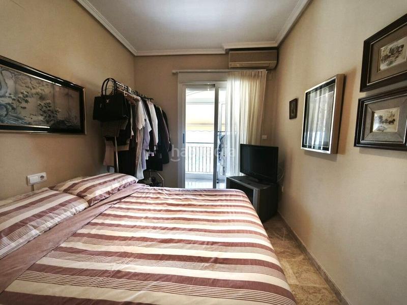 Foto 2239392b-e1f4-4edb-a11d-4979119552c3. Casa adossada a aigualera a Bonalba-Cotoveta Mutxamel