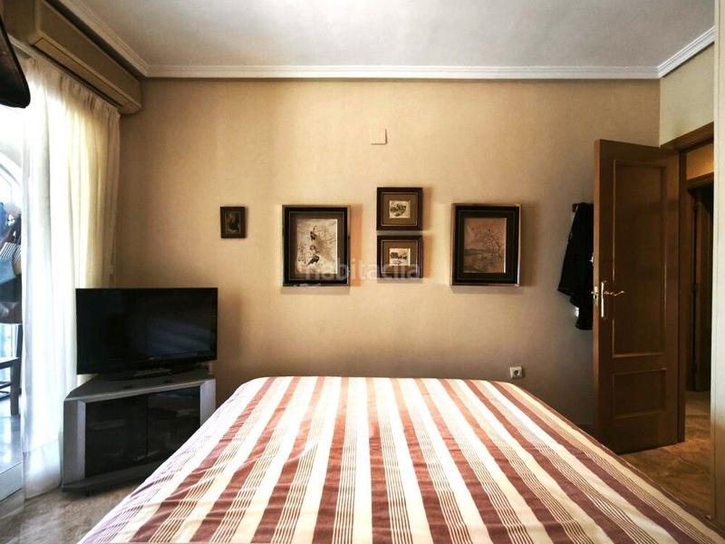 Foto ba52c81d-c67f-4d70-8502-854d3a1e259e. Casa adossada a aigualera a Bonalba-Cotoveta Mutxamel