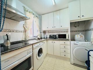 Apartament  Calle mayor. Apartamento a 100 metros de la playa en el centro de la mata, to