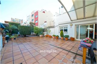 Maison  Carrer del músic jaume isern. Exclusiva casa unifamiliar en el centro de mataró. posibilidad d