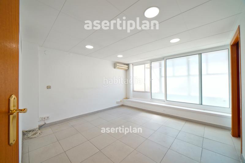 Foto e99653b7-5636-43b7-942f-e1ab7d217160. Affitto locale commerciale con riscaldamento in Centre Mataró