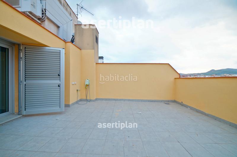 Foto 899611db-d461-4618-b1ff-1a70f9af8b3c. Flat with heating parking in Centre Mataró