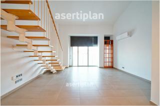 Piso  Camí ral de la mercè. Ático dúplex de diseño con terraza y parking en pleno centro de