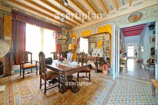 Casa  Muralla dels genovesos. Con un paraiso privado