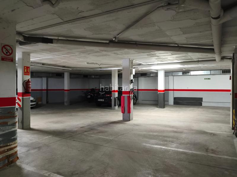 Foto 9dce7c21-c0df-400e-9bcc-0a35164b750f. Alquiler parking moto en calle peatonal. rampa fácil acceso en Mataró