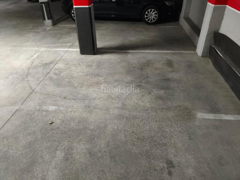 Foto a3c68aa7-f3d1-489a-ba56-e213e53cafae. Alquiler parking moto en calle peatonal. rampa fácil acceso en Mataró