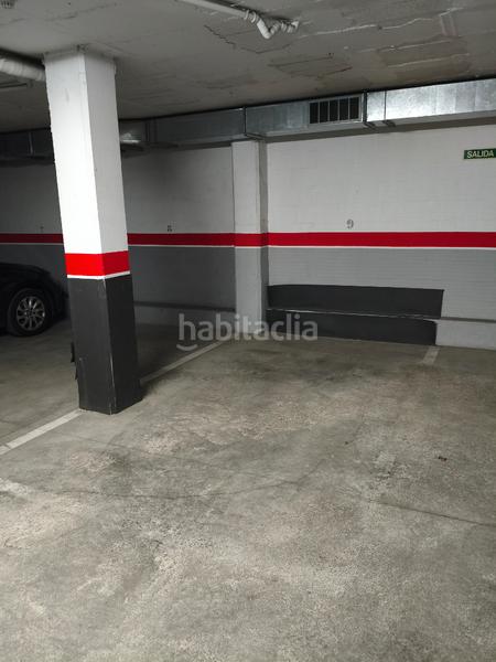 Foto c1d090df-9c55-4b35-a76e-14bc62a16224. Rent motorcycle parking in Eixample Mataró