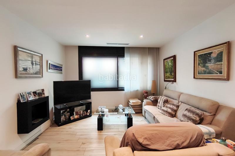 Foto c1888af8-0638-472d-92fc-118aaf2954db. Flat with heating parking in Centre Mataró