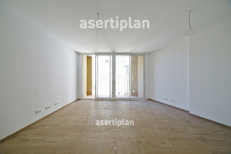 Foto 29caa9f8-54ab-49af-9823-b16709f124dc. Piso obra nueva de 4 habitaciones con balcón en Centre Mataró