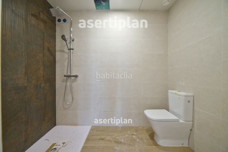 Foto 49aa01e0-6e4c-470b-990e-8516d198f0a6. Piso obra nueva de 4 habitaciones con balcón en Centre Mataró