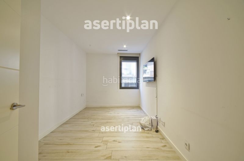 Foto 2056e001-b70d-4ddd-a3a8-f7cc8daf7e05. Pis amb calefacció aparcament a Centre Mataró