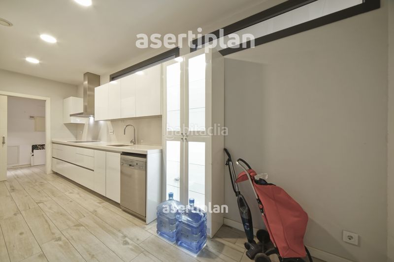 Foto 32d70cc7-89fb-48ee-85a2-81cb3e451a04. Pis amb calefacció aparcament a Centre Mataró