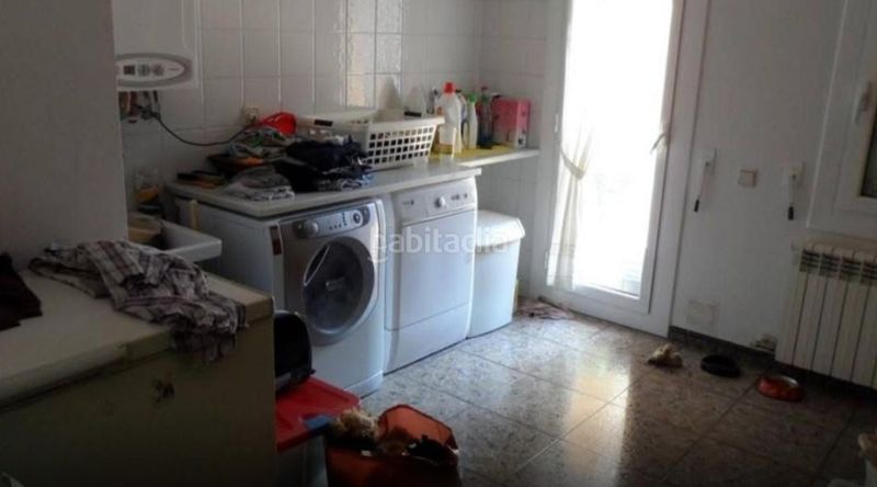 Foto de327470-534a-4e44-856e-3e0d746ef250. Casa amb calefacció a Eixample Mataró