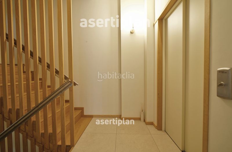 Foto d093a50b-ee22-444c-b6c5-ad35fe2313de. Casa amb xemeneia calefacció aparcament piscina a Mataró