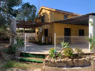 Chalet en Caadas de San Pedro. Casa para reformar en parcela de 1500m2