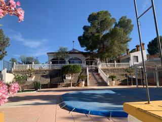 Bauernhof en Barqueros. Gran casa con parcela  y piscina