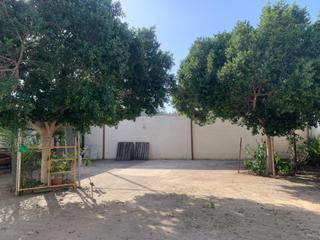 Casa a Nonduermas. Casa reformada con gran patio en camino hondo