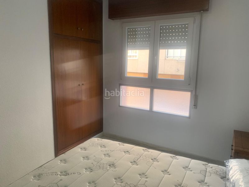 Foto 0379a1e1-dd8e-42c2-bb41-92efc1087fb2. Casa aparellada a Avenida Habaneras - Curva de Palangre Torrevieja