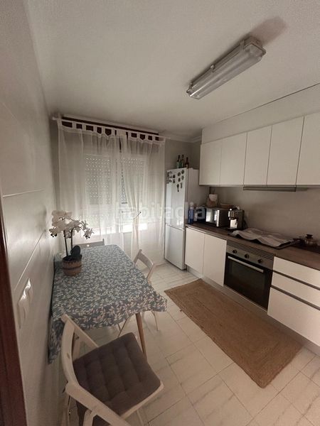 Foto f043781c-0912-4478-9de8-36b2288d36c8. Casa aparellada a Avenida Habaneras - Curva de Palangre Torrevieja