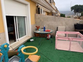 Maison à La Unión. Dúplex adosado en la unión