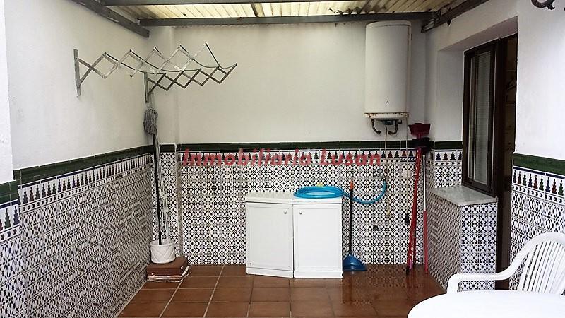 Foto 398ba43f-833c-40e8-a387-ac5c74ff9823. Etagenwohnung mit parking in Los Castillejos - La Trinidad Málaga