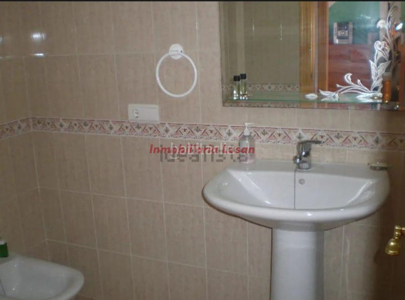 Foto 0c859251-7f29-451e-86be-9e1342d659fc. Lloguer pis amb piscina a Benajarafe