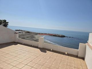 Casa pareada en Pedregalejo - Morlaco. Málagacasa