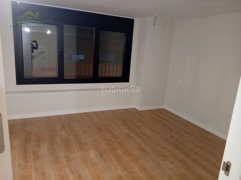 Foto 33e70b0a-1bcc-4973-8706-d606f423ded6. Planta baja fantástica vivienda dúplex en planta baja totalmente rehabilitada en las clotas centro listo para entr en Vilafranca del Penedès