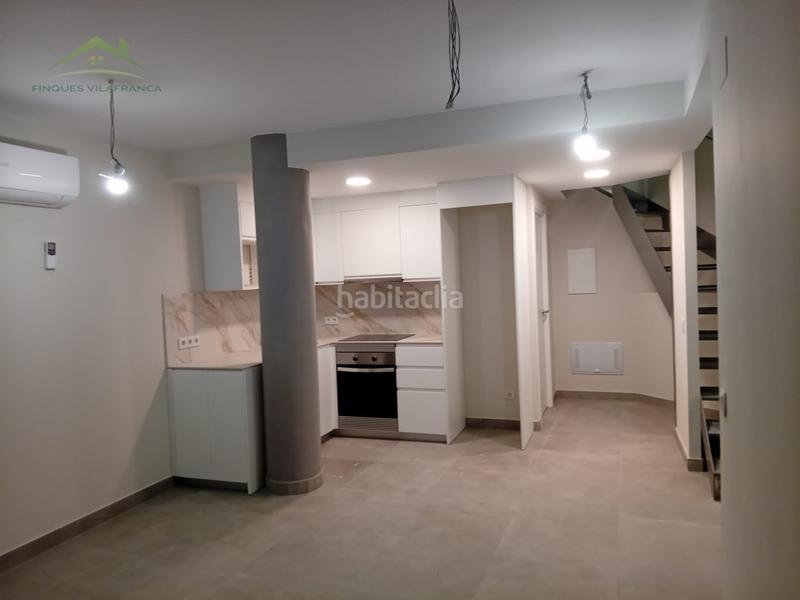 Foto 60d166d1-ebdb-4579-a149-58595abcec62. Planta baja fantástica vivienda dúplex en planta baja totalmente rehabilitada en las clotas centro listo para entr en Vilafranca del Penedès
