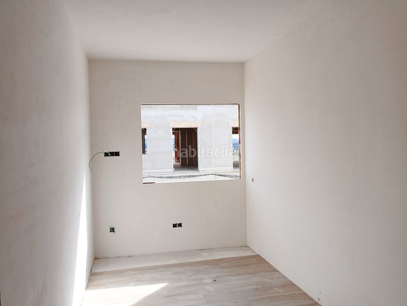 Foto e7b9aa43-226f-4452-9eea-68defaf0861a. Casa adossada 145m<sup>2</sup> amb calefacció aparcament a Pla del Penedès (El)