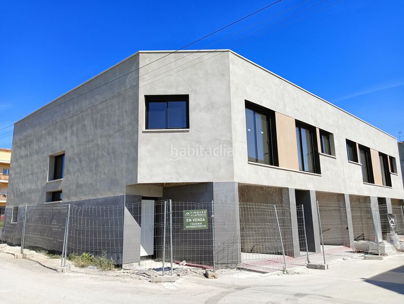 Foto b846816a-6297-479e-aceb-82471e005e14. Casa adossada amb calefacció aparcament a Pla del Penedès (El)