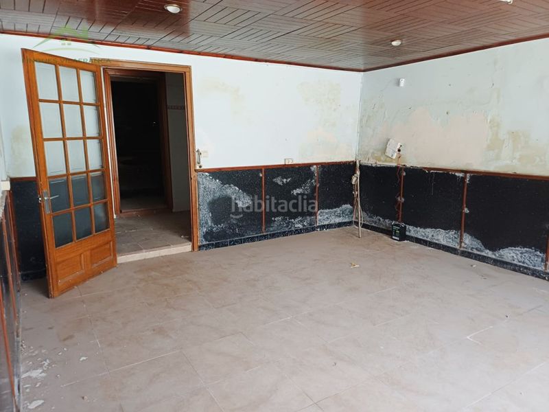 Foto 9a3bd93f-bcb0-4535-9410-a61367bd97d4. Casa a avenida barcelona (ordal) 26 a Subirats
