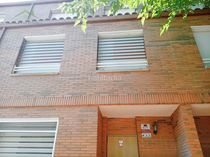 Foto 45606ea1-a63e-48bd-87e3-a0e74ca58456. Casa amb aparcament a Granada (La)