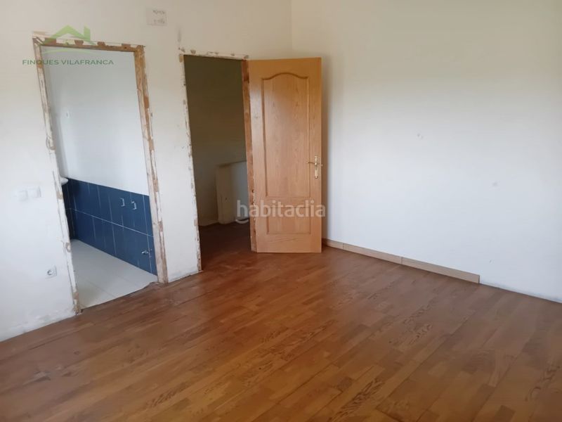 Foto 8544f615-3c4d-4865-a85b-3a5094a30c9e. Casa amb aparcament a Granada (La)