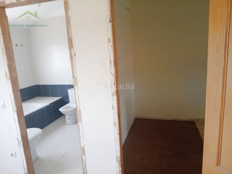 Foto 9229e687-d64f-4245-8064-5a202e392591. Casa amb aparcament a Granada (La)