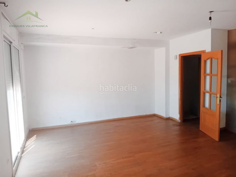 Foto c2c40f7a-232d-42ad-a7f6-837babcdda76. Casa amb aparcament a Granada (La)