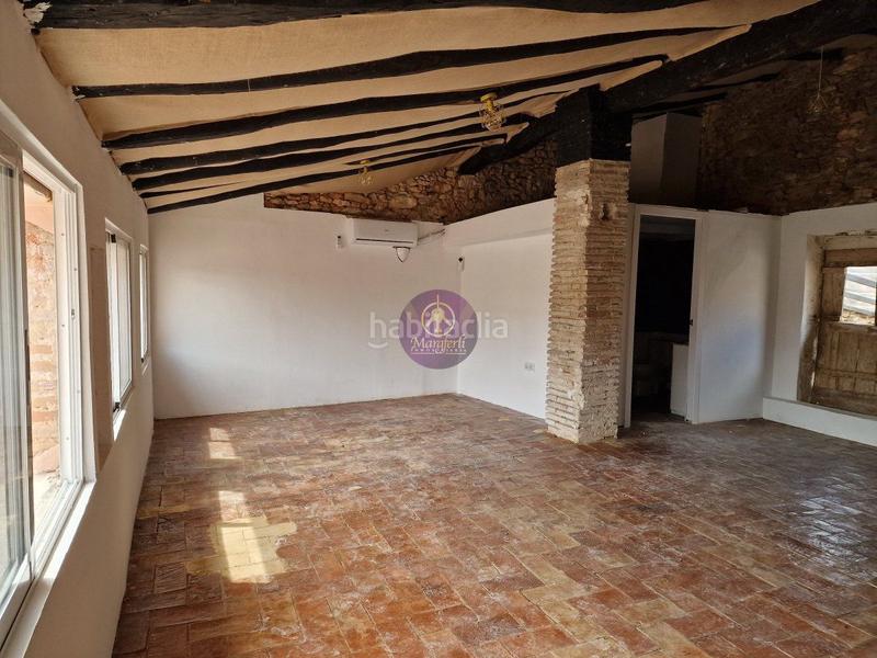 Foto ca4c3c71-e4be-4ab3-a40e-10e9526f221d. Casa amb calefacció a Secuita (La)