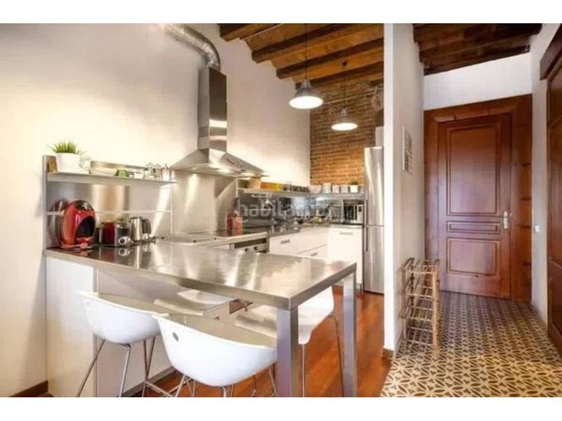 Foto eef8c27a-6e4f-4f92-8d6e-464dc5fbc368. Alquiler loft alquiler de piso capital en Vila de Gràcia Barcelona